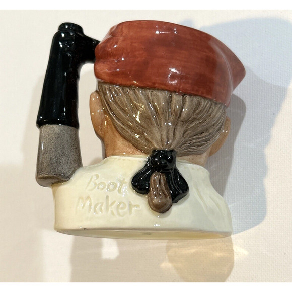 VINTAGE ROYAL DOULTON TOBY MUG "BOOTMAKER" D6579 SMALL 3 3/4" TALL - Picture 2 of 4